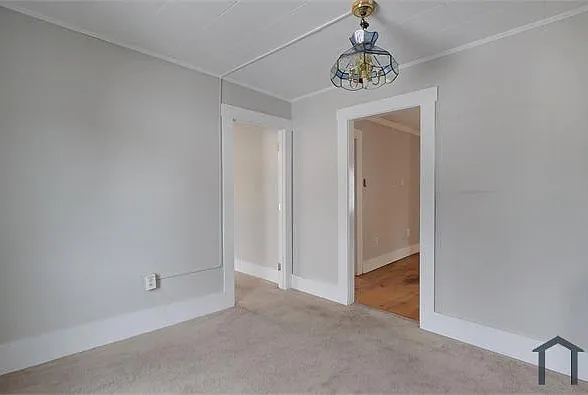 31 Leighton St #D — Photo 6
