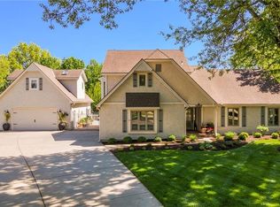 12763 Ballentine St, Overland Park, KS 66213