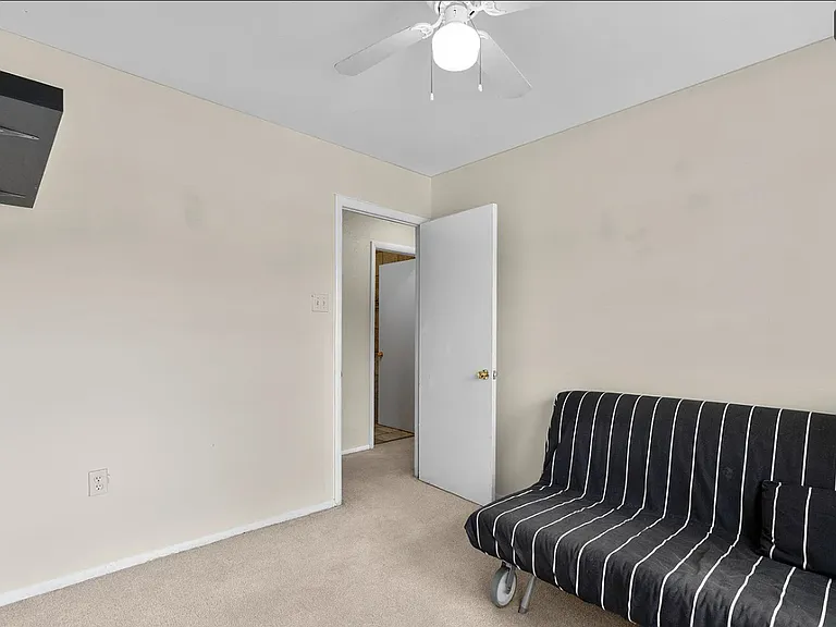 737 Chapelgate Dr — Photo 14