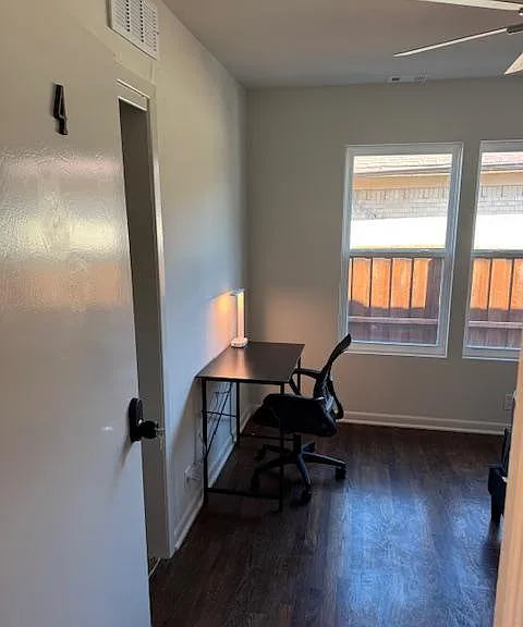 Hilton Dr — Photo 1