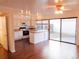 2807 Via Clarez, Carlsbad, CA 92010