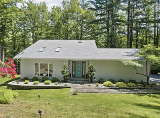 1205 Hartwick Ln, Vestal, NY 13850