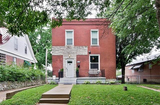 1st image of 6148 Victoria Ave