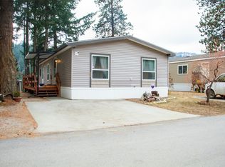 5371 Princeton Ave #24, Peachland, BC V0H1X8