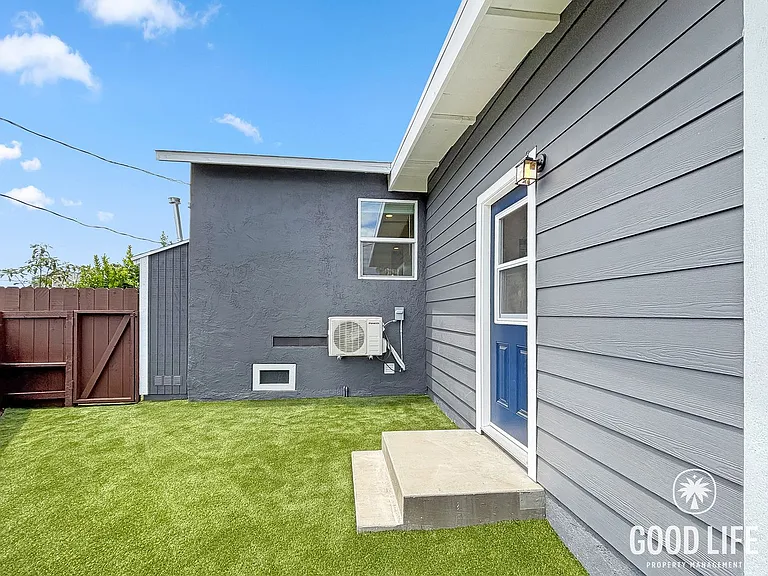 1845 Edgemont St — Photo 18