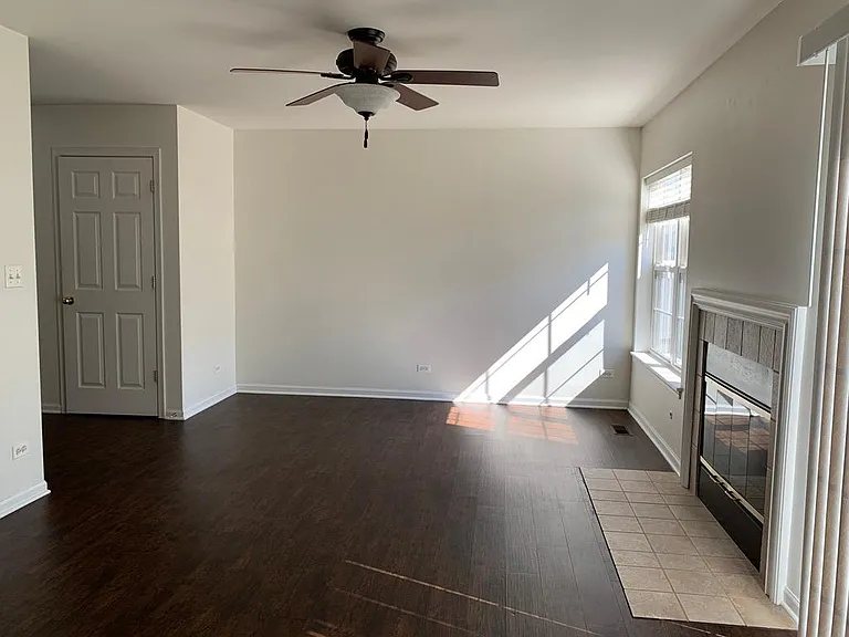 2758 Borkshire Ln — Photo 2