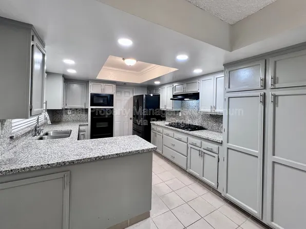 404 N Villa Ave, Fresno, CA 93727
