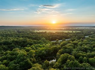 68 2200th St, Avant, OK 74001