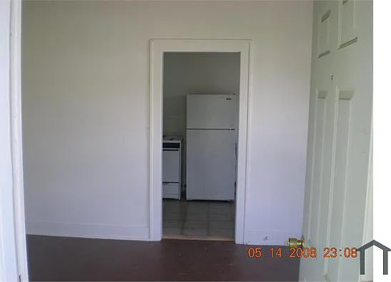 1 bed, 870 sqft, $925 — Photo 4