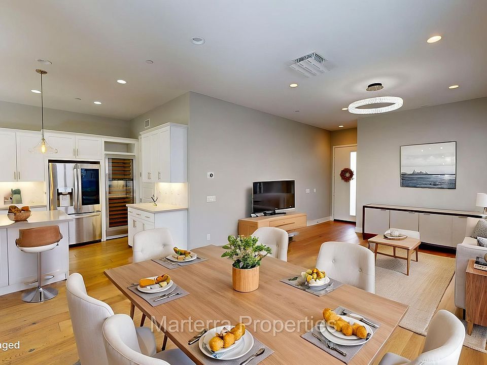 1st image of 2111 Harper Way