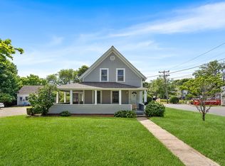 93 Sea St, Barnstable, MA 02630