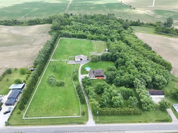 1418 County Road 31, Lakeshore, ON N0R 1S0