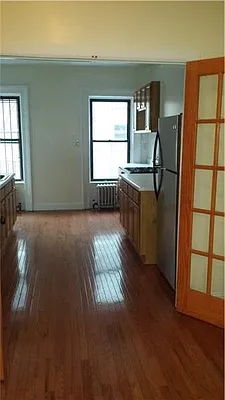 Rented by R New York | media 18