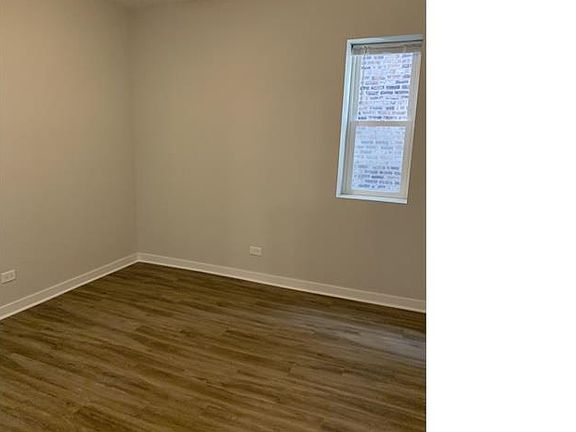 5th image of 7425 S Colfax Ave #3