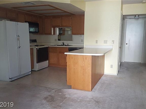 3rd image of 7961 Terrace Rock Way Unit 101