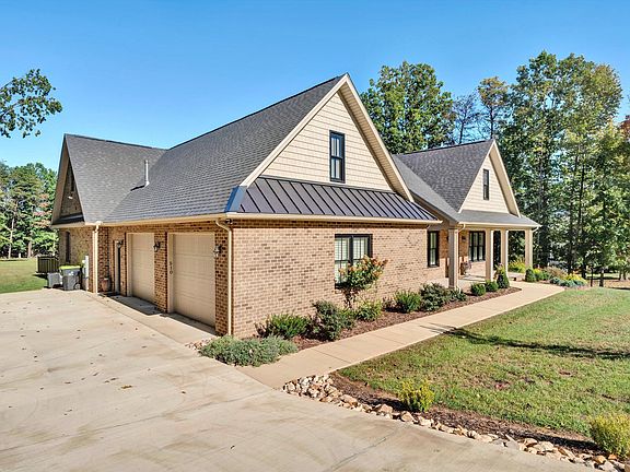 2nd image of 510 Thornblade Way