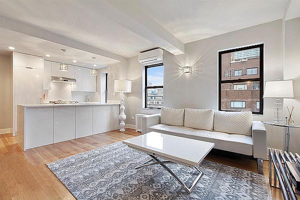1st image of 308 W 30th St APT 10B