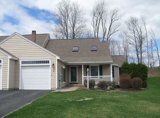 30 Ridgefield Dr, Gorham, ME 04038