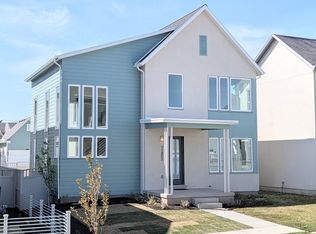 11352 S Silver Pond Dr, South Jordan, UT 84009