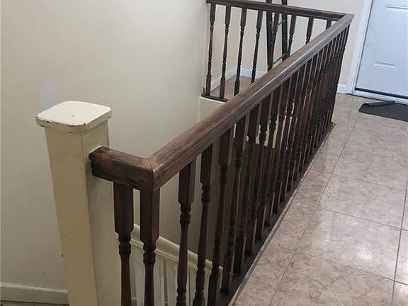 5th image of 716 Bristol St APT 2R