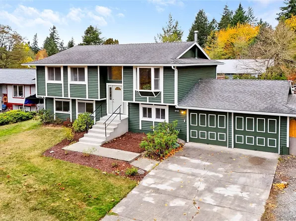20125 NE Second Avenue, Poulsbo, WA 98370