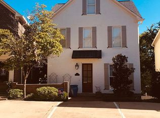 712 Mogridge Ln, Oxford, MS 38655