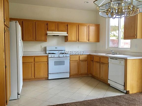 5th image of 8914 Kingswood Dr