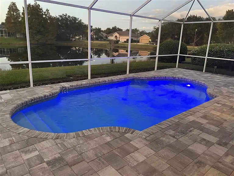 12109 Clubhouse Dr — Photo 31