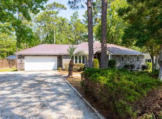 22 Country Club Dr, Shallotte, NC 28470