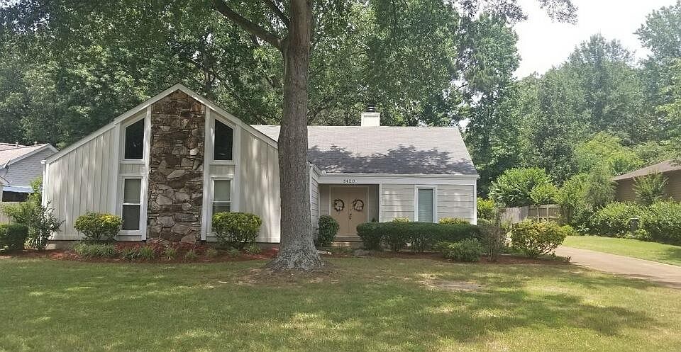 1st image of 8420 Rembrook Dr