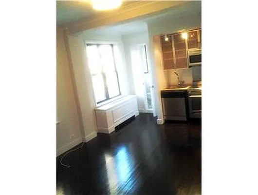 Rented by Douglas Elliman | media 10