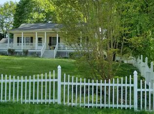 32 Montague Ave, Roxboro, NC 27573