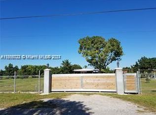 21060 SW 213 Avenue Rd, Miami, FL 33187