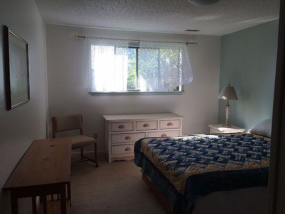 Basement bedroom