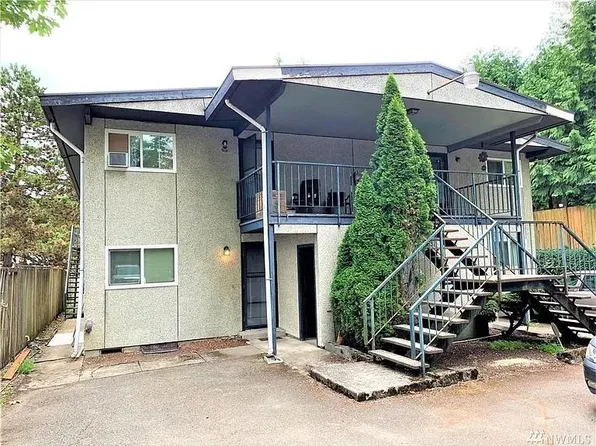 15645 42nd Ave S, Tukwila, WA 98188