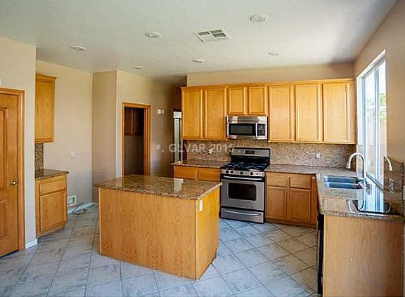4th image of 10106 Prairie Dove Ave