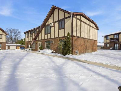 4654 W 131st St APT 1S, Alsip, IL, 60803