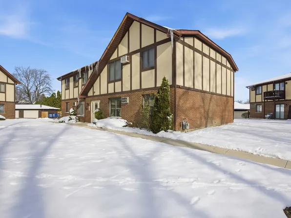 4654 W 131st St APT 1S, Alsip, IL 60803