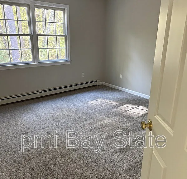 164 South St — Photo 17