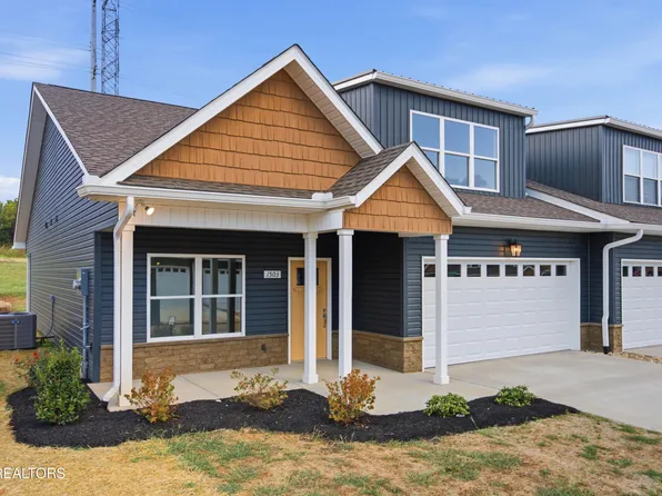 1533 Sunrise Crest Ln, Powell, TN 37849