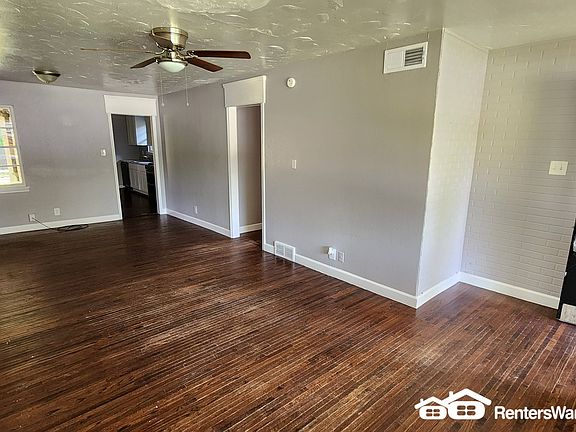 3rd image of 1519 Marshalldale Dr