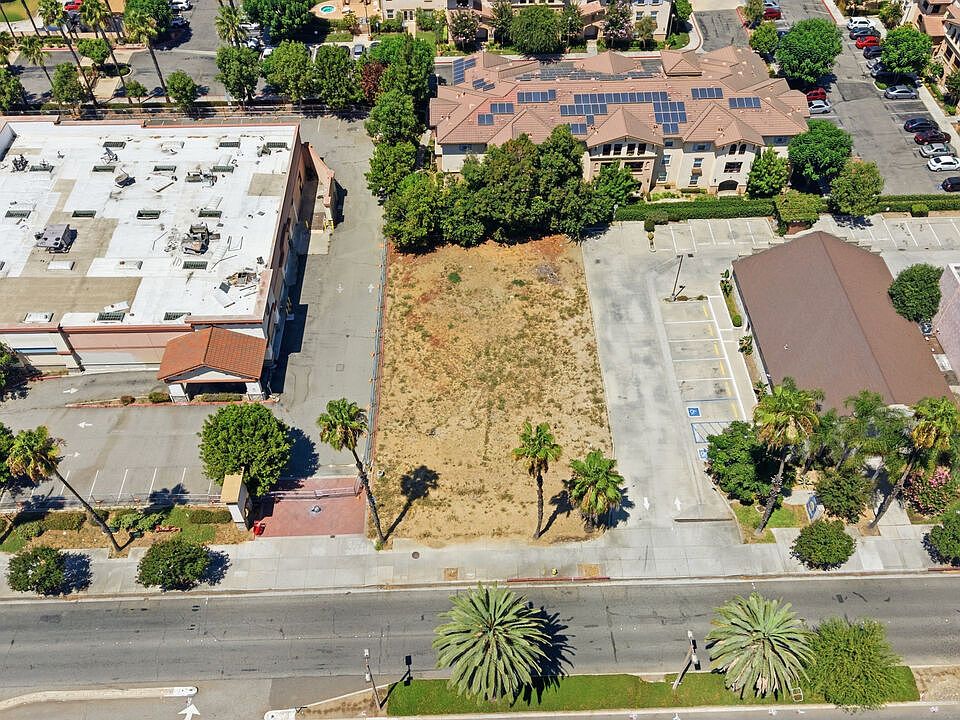 1st image of 1447 S Garey Ave