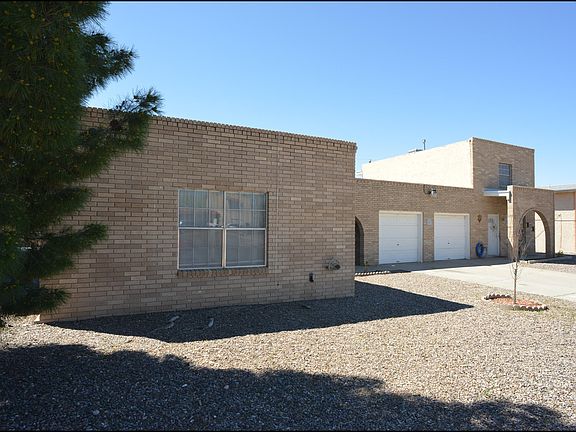 2nd image of 6921 Escondido Dr APT A