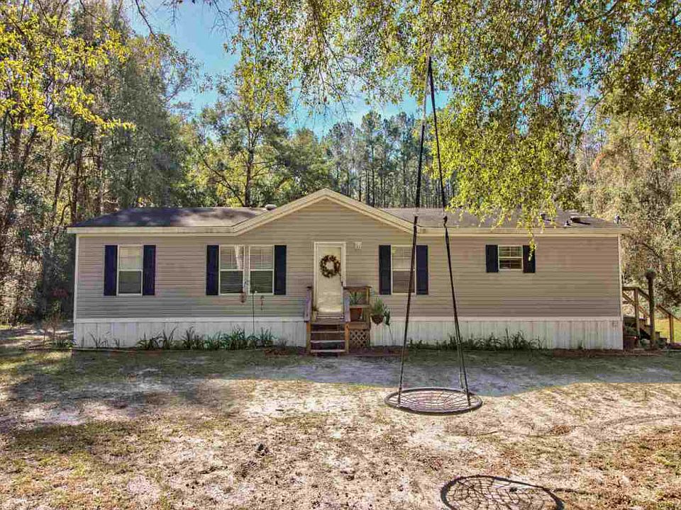 1st image of 166 Greenlea Cir
