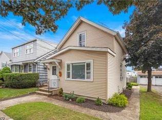 327 10th St, Carlstadt, NJ 07072