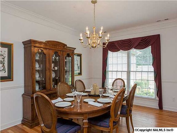 4th image of 4833 Cove Creek Dr SE