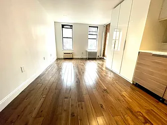 Rented by Evergreen Realty & Investments