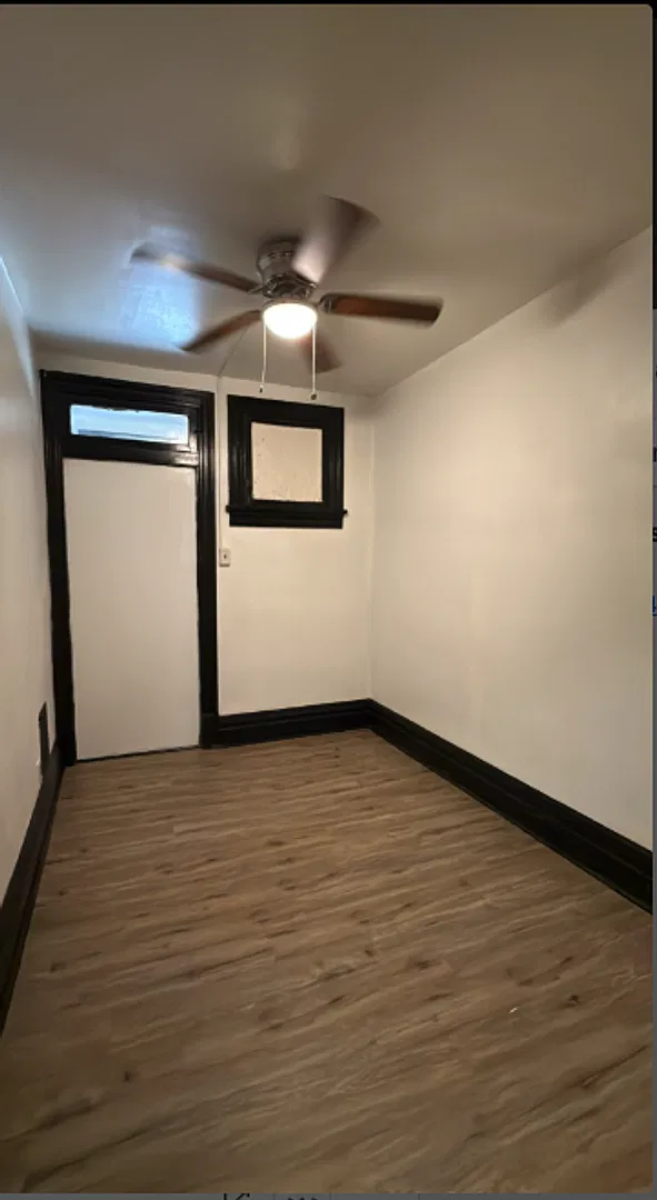 7307 Idlewild — Photo 3