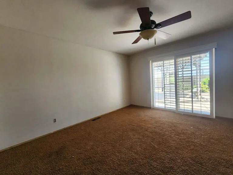 12778 S McCall Ave — Photo 5