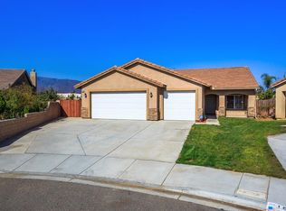 15064 Joshua Tree Ct, Fontana, CA 92335